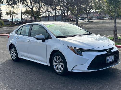 2021 Toyota Corolla LE
