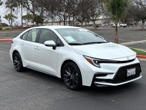 2026 Toyota Corolla SE