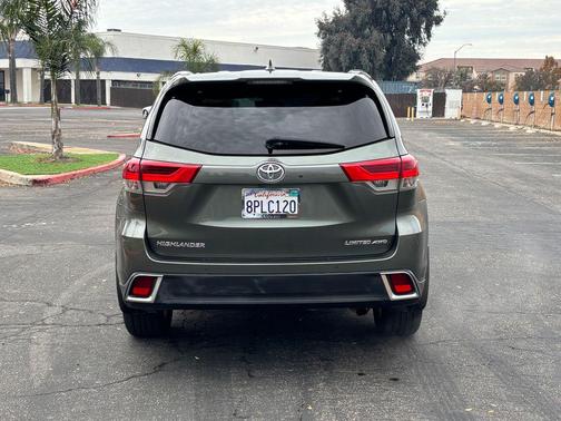 2019 Toyota Highlander Limited