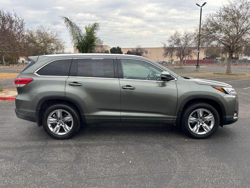 2019 Toyota Highlander Limited