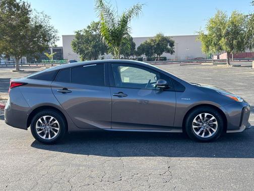 2019 Toyota Prius Limited
