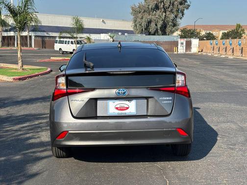 2019 Toyota Prius Limited