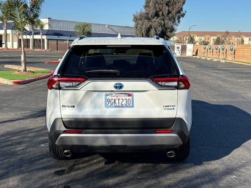 2023 Toyota RAV4 Hybrid Limited