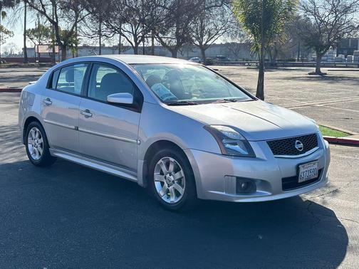 2011 Nissan Sentra 2.0 SR