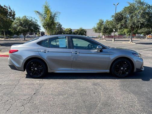 Heavy Metal 2026 Toyota Camry SE