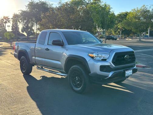 2020 Toyota Tacoma SR