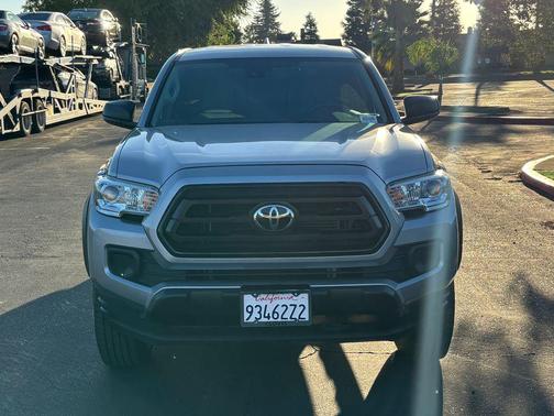 2020 Toyota Tacoma SR