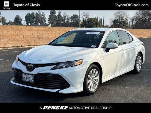 2018 Toyota Camry LE