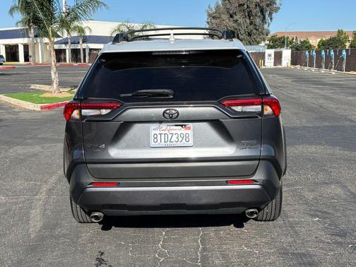 Magnetic Gray Metallic/Ice Edge Roof 2020 Toyota RAV4 TRD Off-Road