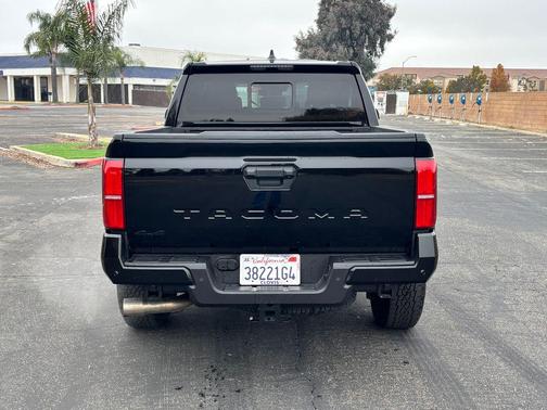 2025 Toyota Tacoma TRD Off Road