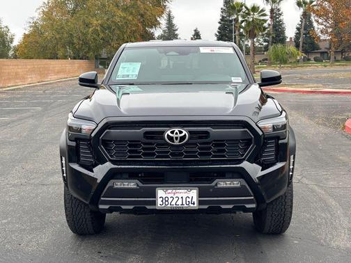 2025 Toyota Tacoma TRD Off Road