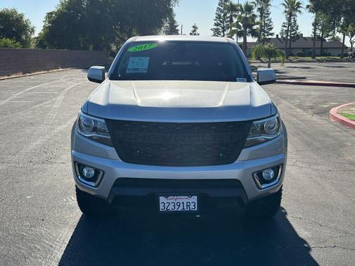 Silver Ice Metallic 2017 Chevrolet Colorado LT