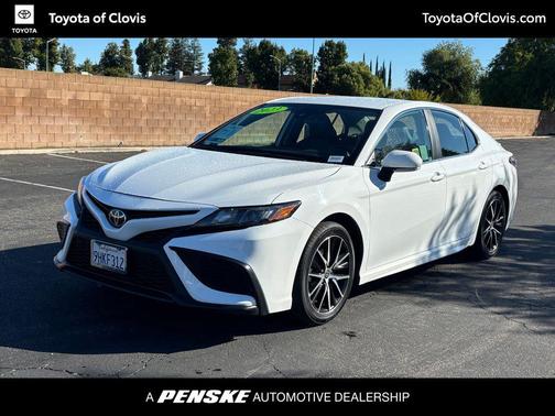 2023 Toyota Camry SE