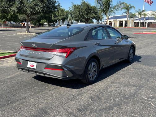 Ecotronic Gray 2025 Hyundai ELANTRA HEV Blue