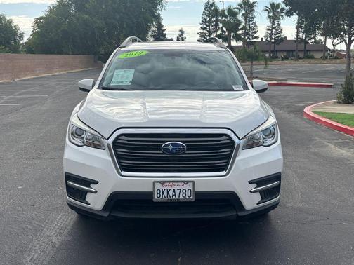 Crystal White Pearl 2019 Subaru Ascent Premium 8-Passenger