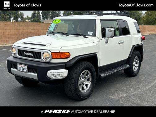 2014 Toyota FJ Cruiser Base