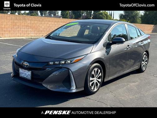 2022 Toyota Prius Prime XLE