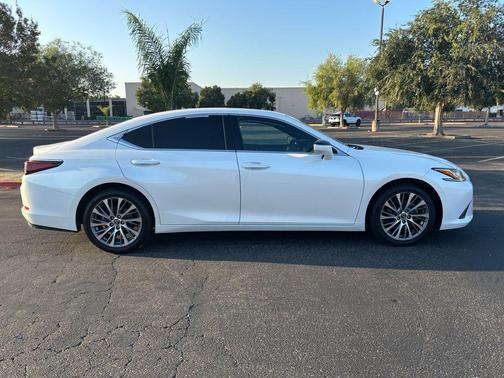2021 Lexus ES 350 Base