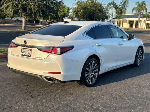 2021 Lexus ES 350 Base