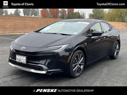 2025 Toyota Prius XLE