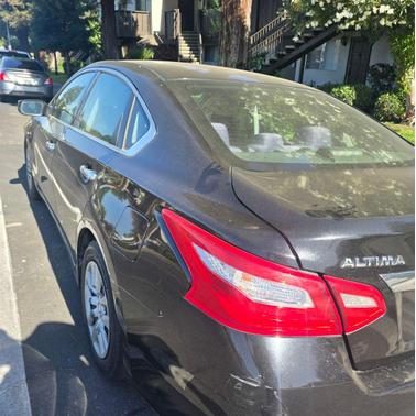 Black 2017 Nissan Altima 2.5 S