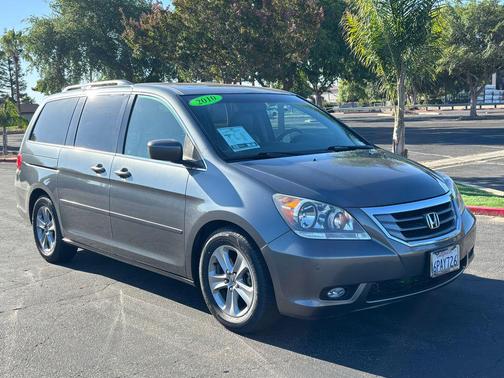 Polished Metal Metallic 2010 Honda Odyssey Touring