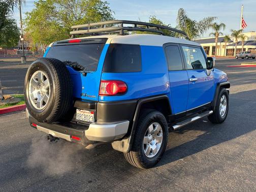2007 Toyota FJ Cruiser Base