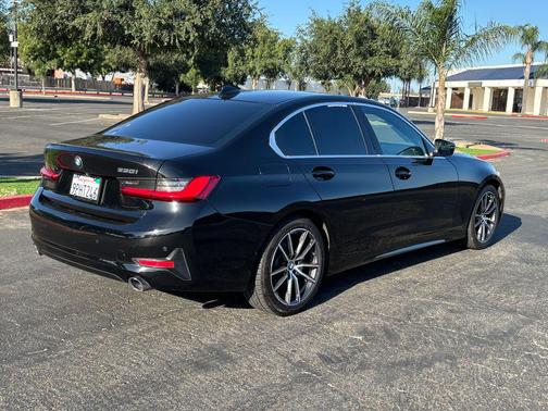 Jet Black 2021 BMW 330 330i