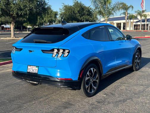 GRABBER BLUE METALLIC 2023 Ford Mustang Mach-E Premium