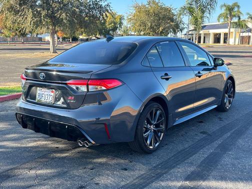 2025 Toyota Corolla Hybrid SE