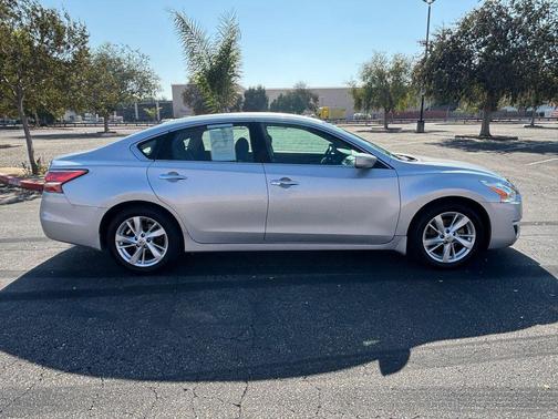 2015 Nissan Altima 2.5 SV
