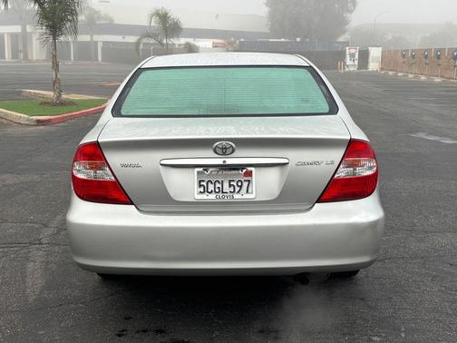 2003 Toyota Camry LE