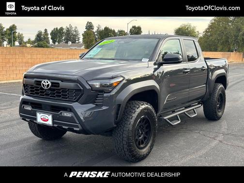 2024 Toyota Tacoma TRD Off Road