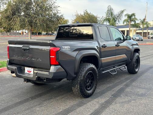 2024 Toyota Tacoma TRD Off Road