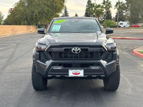 2024 Toyota Tacoma TRD Off Road