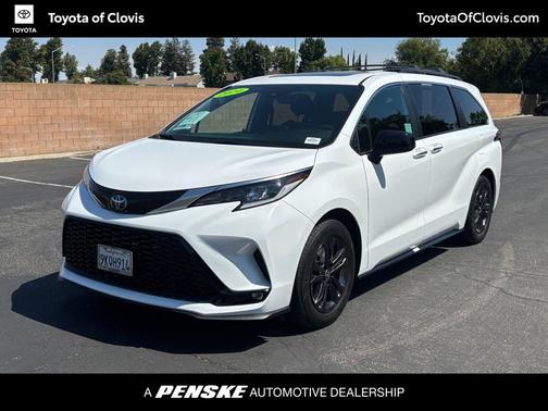 2024 Toyota Sienna XSE 7 Passenger