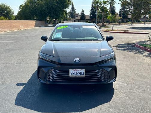 2025 Toyota Camry XLE