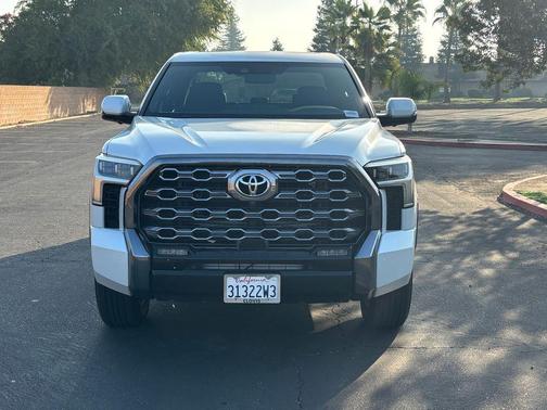 2023 Toyota Tundra Platinum