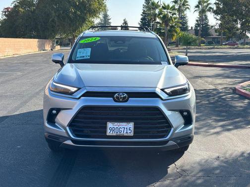 2024 Toyota Grand Highlander Platinum