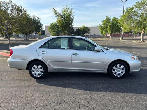 2003 Toyota Camry LE