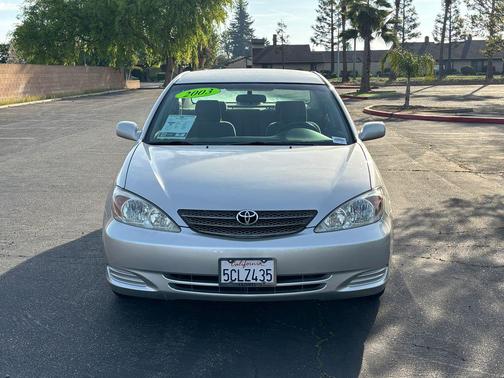 2003 Toyota Camry LE