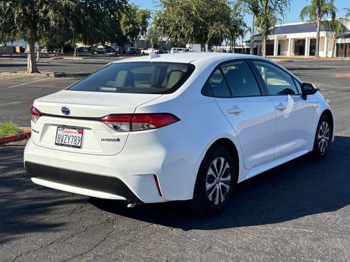 2021 Toyota Corolla Hybrid LE