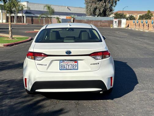 2021 Toyota Corolla Hybrid LE