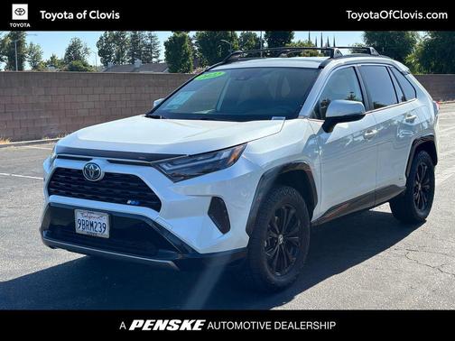 Ice Cap 2023 Toyota RAV4 Hybrid LE