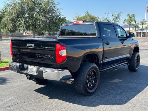 2018 Toyota Tundra SR5
