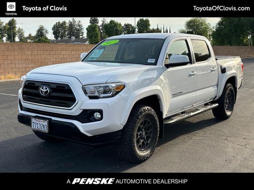 2017 Toyota Tacoma SR5