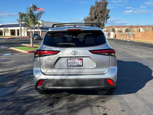 2023 Toyota Highlander L