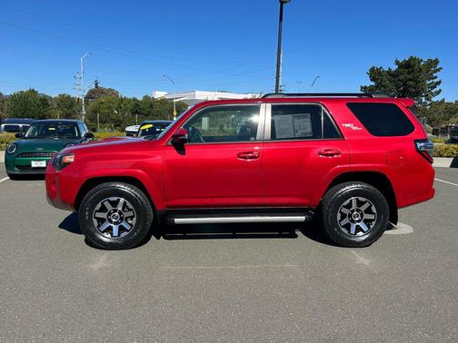 Barcelona Red Metallic 2021 Toyota 4Runner TRD Off Road Premium