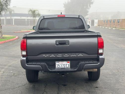 2019 Toyota Tacoma SR