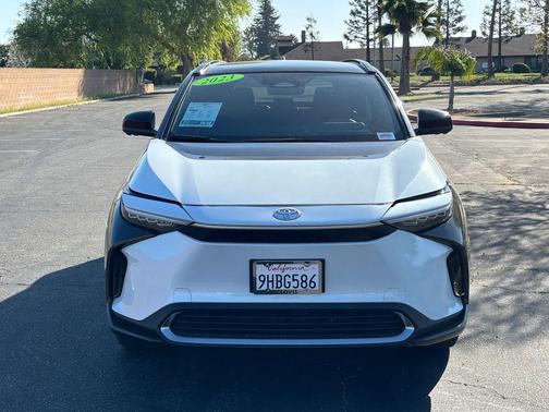 2023 Toyota bZ4X Limited